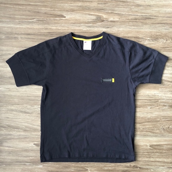 Tommy Hilfiger Other - TOMMY HILFIGER Men's Size Large Blue Tshirt